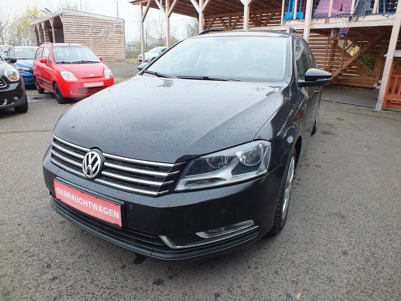 Gebraucht VW Passat 122 PS (89 kW) 2014 Schwarz Kombi