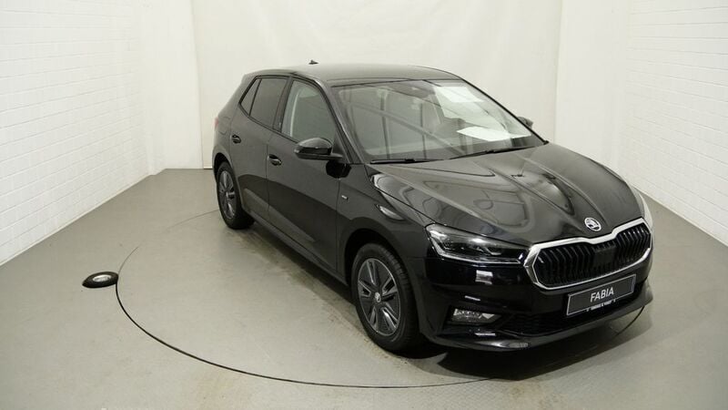 Neu Skoda Fabia Drive 95 PS (69 kW) 2025 Schwarz Kleinwagen