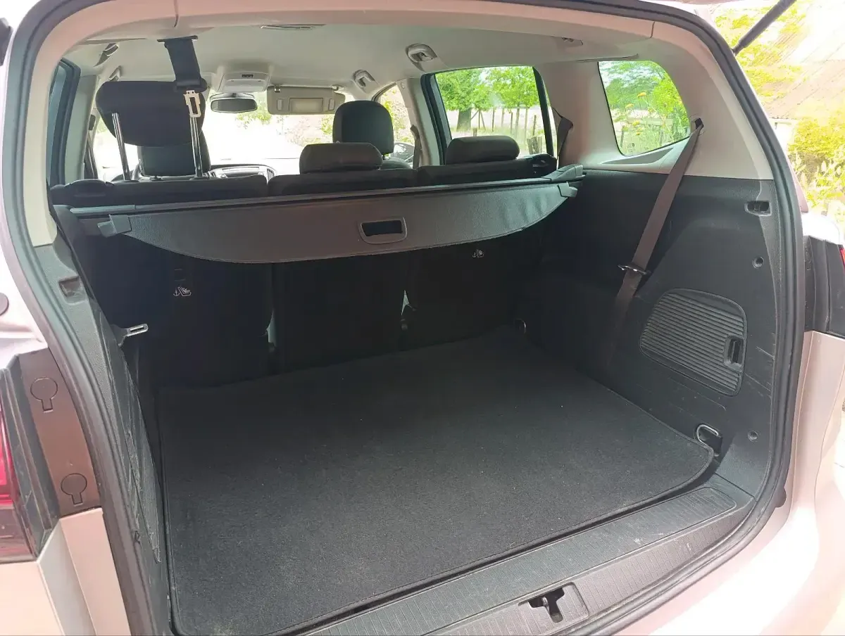Gebraucht Opel Zafira 140 PS (102 kW) 2017 Silber Van / Kleinbus