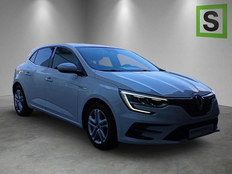 Gebraucht Renault Mégane Intens 160 PS (117 kW) 2021 Weiß Kleinwagen