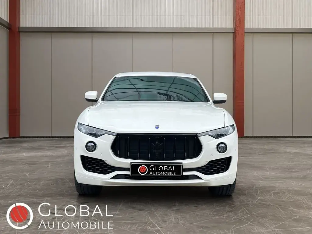 Gebraucht Maserati Levante 275 PS (202 kW) 2016 Weiß SUV