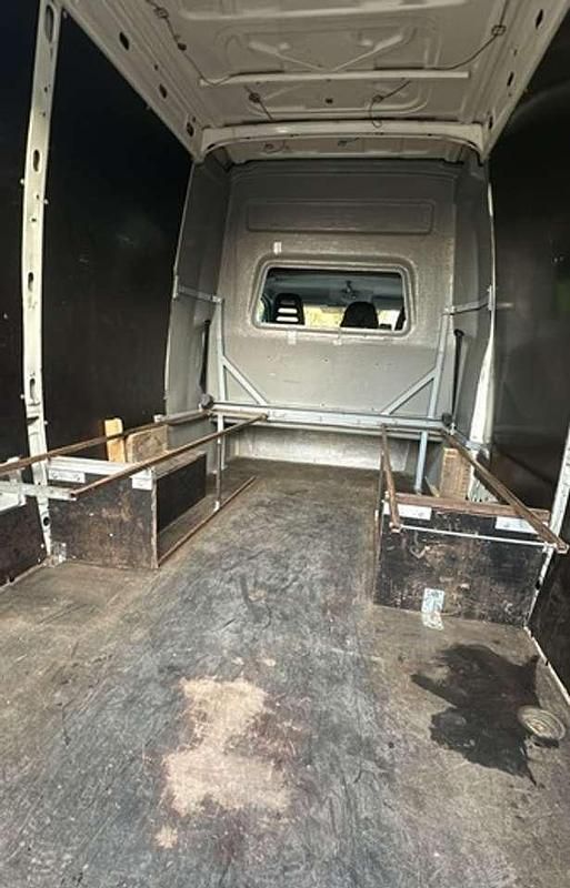 Gebraucht Iveco Daily 140 PS (102 kW) 2011 Weiß Van