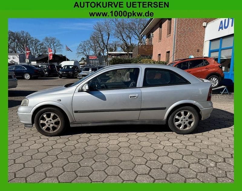 Gebraucht Opel Astra Comfort 101 PS (74 kW) 2003 Silber Limousine