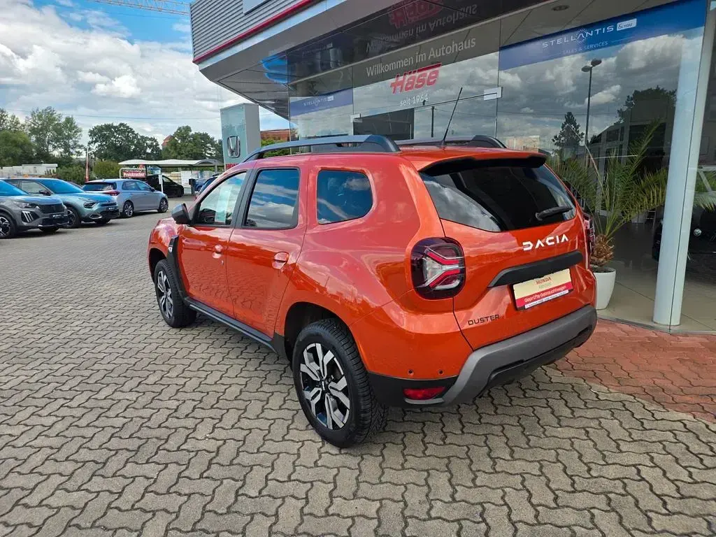 Gebraucht Dacia Duster Journey 131 PS (96 kW) 2023 Orange SUV
