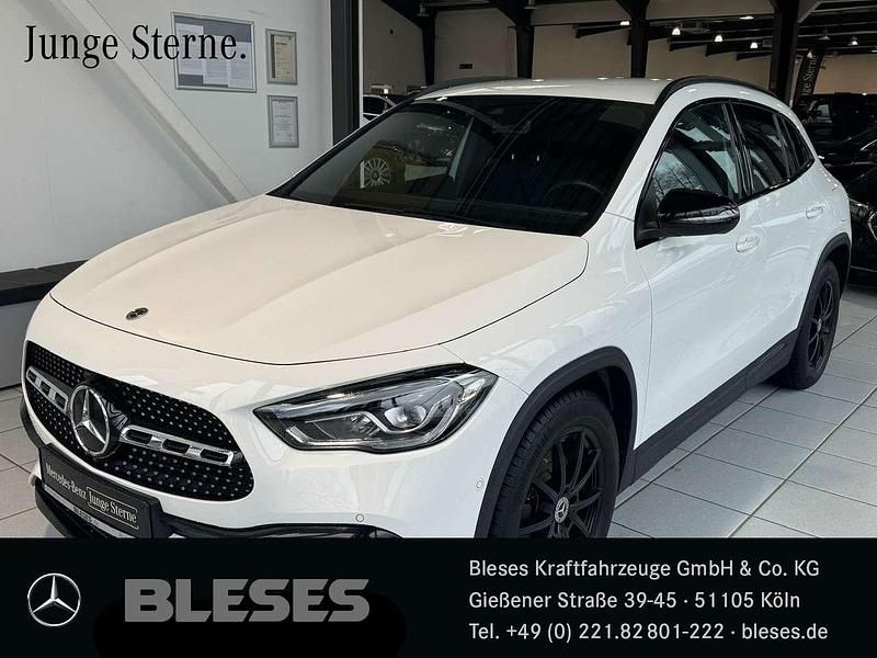 Unilack polarweiß Gebraucht 2023 Mercedes GLA200 Premium SUV | 37.880 € (Etwas zu teuer) - Bild 1/4