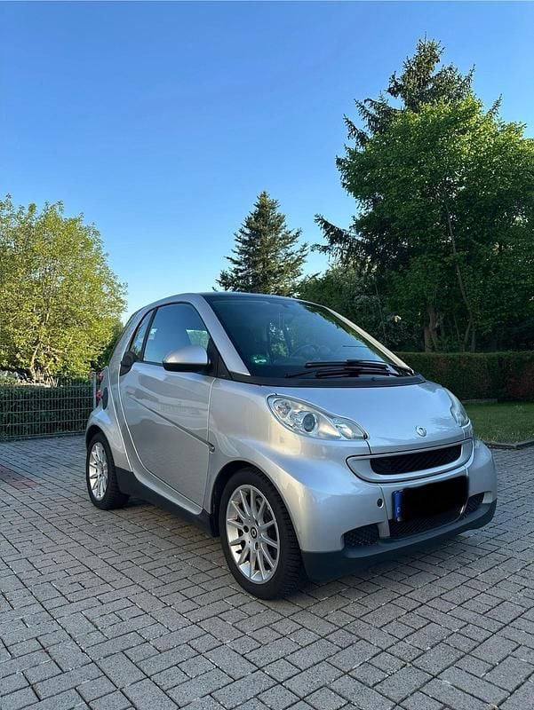 Silber Gebraucht 2009 Smart ForTwo Coupé Kleinwagen | 4.000 € (Fairer Preis) - Bild 1/4