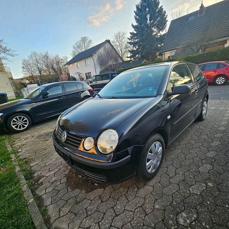 Gebraucht VW Polo 64 PS (47 kW) 2003 Schwarz Kleinwagen