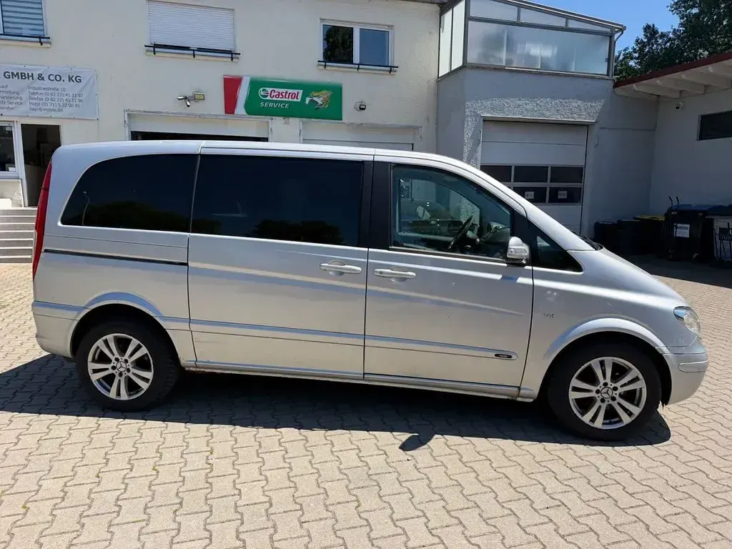 Gebraucht Mercedes Viano 204 PS (150 kW) 2008 Silber Van / Kleinbus