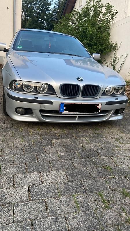 Silber Gebraucht 1999 BMW 523 Limousine | 2.500 € (Fairer Preis) - Bild 1/4