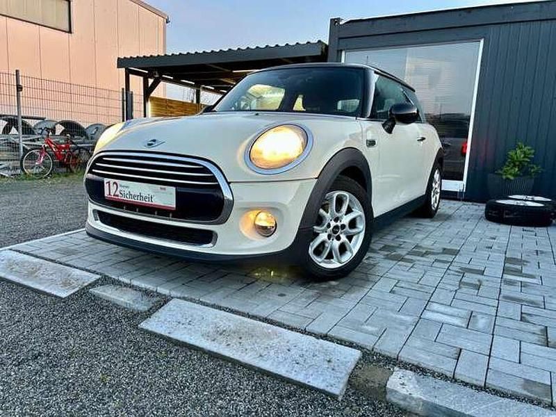 Gebraucht Mini Cooper Pepper 136 PS (100 kW) 2014 Pepper white Kleinwagen