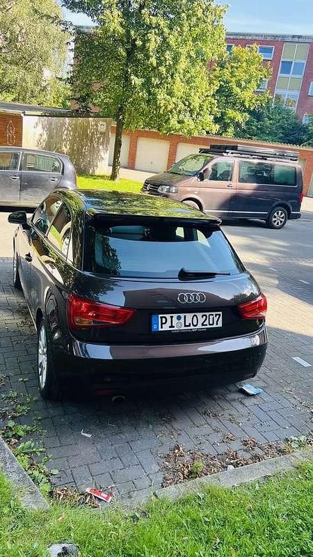 Gebraucht Audi A1 Attraction 122 PS (89 kW) 2013 Kleinwagen