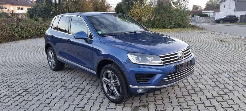 Gebraucht VW Touareg 340 PS (250 kW) 2014 Reef blue metallic SUV