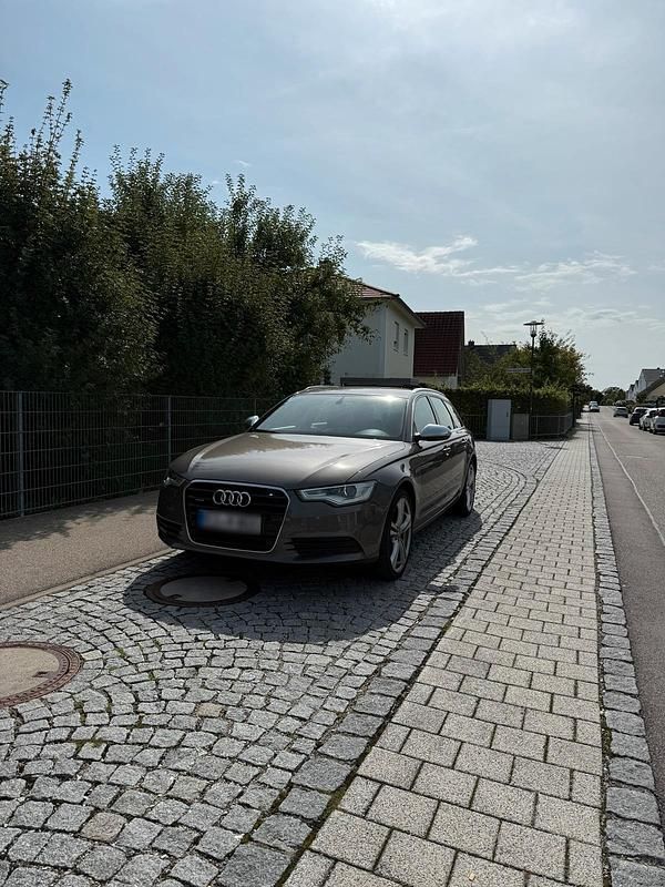 Gebraucht Audi A6 204 PS (150 kW) 2011 Braun Kombi