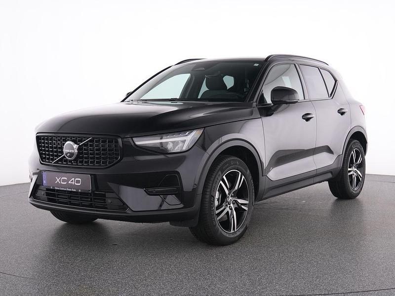 Gebraucht Volvo XC40 Plus 197 PS (144 kW) 2026 Schwarz SUV