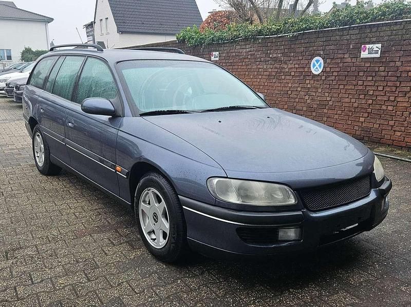 Gebraucht Opel Omega 131 PS (96 kW) 1997 Grau Limousine