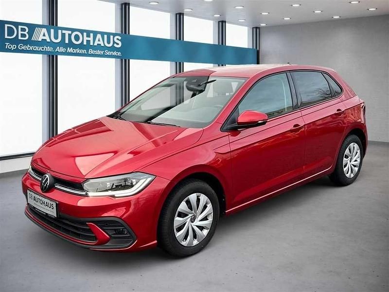 Gebraucht VW Polo Life 110 PS (80 kW) 2023 Rot Kleinwagen