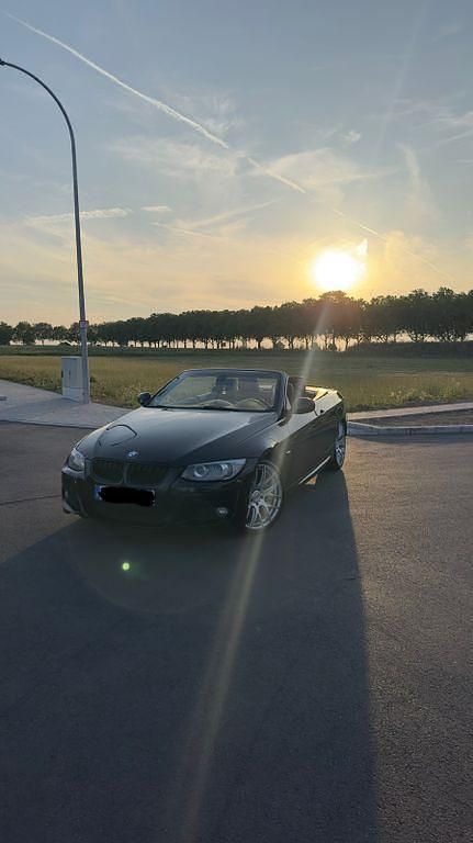 Schwarz Gebraucht 2013 BMW 325 Cabriolet Performance Cabrio | 17.000 € (Etwas zu teuer) - Bild 1/4