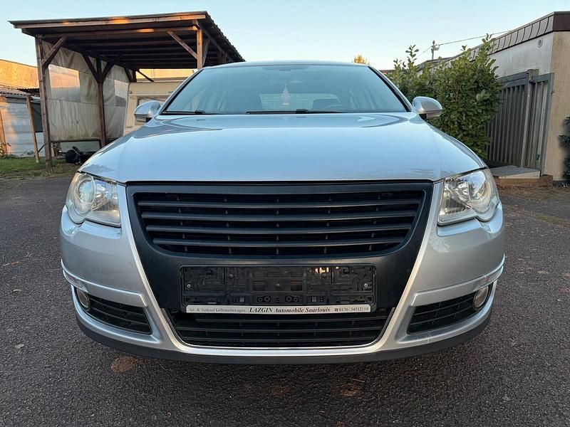 Gebraucht VW Passat Comfortline 140 PS (102 kW) 2006 Silber Limousine