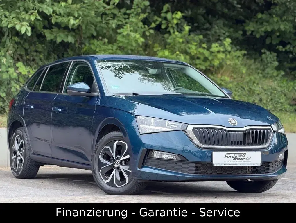 Gebraucht Skoda Scala 150 PS (110 kW) 2021 Blau Kleinwagen