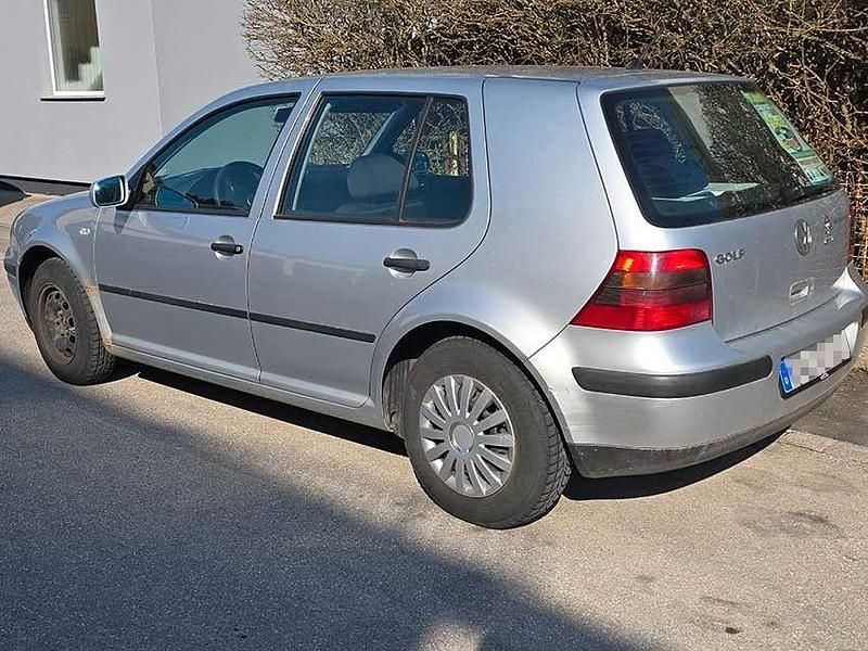 Gebraucht VW Golf IV Basis 75 PS (55 kW) 2002 Silber Limousine