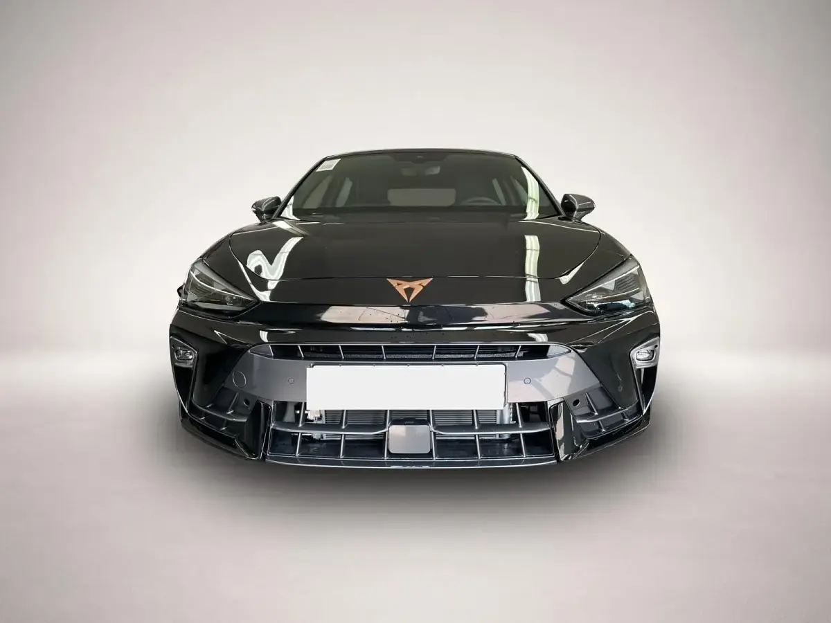 Neu Cupra Leon 150 PS (110 kW) 2026 Manufacturer Limousine