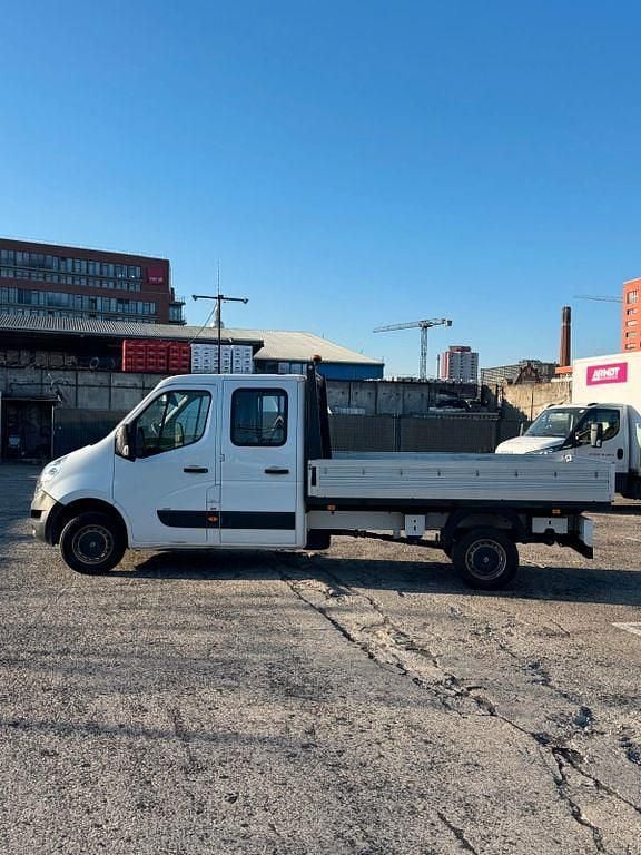 Gebraucht Renault Master 131 PS (96 kW) 2019 Weiß Van / Kleinbus