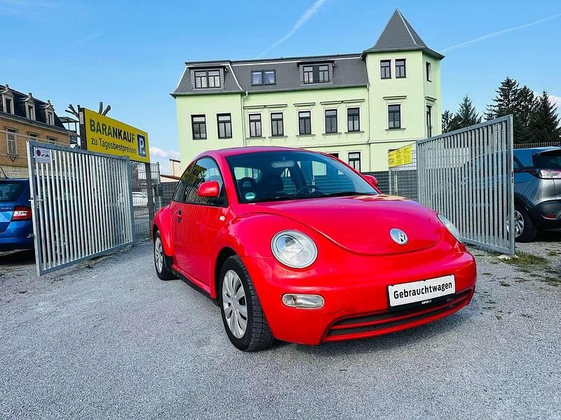 Second-hand VW New Beetle 116 CP (85 kW) 2000 Roșu Hatchback