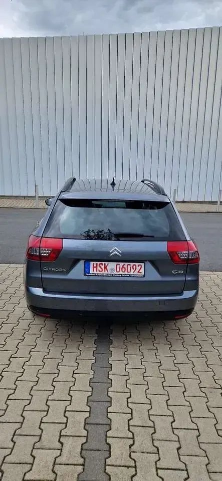 Gebraucht Citroën C5 Tendance 163 PS (119 kW) 2012 Lack grau thorium/metallic Kombi