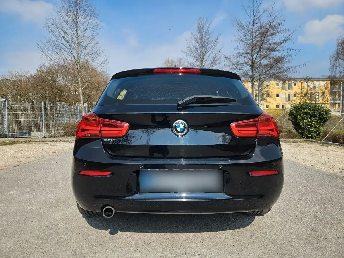 Używany BMW 116 Performance 109 KM (80 kW) 2017 Czarny Hatchback