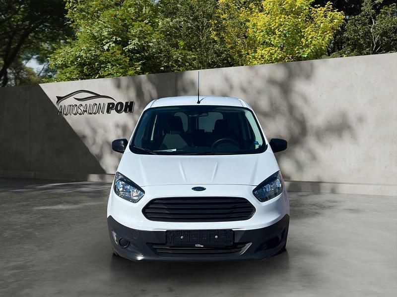 Gebraucht Ford Transit 101 PS (74 kW) 2018 Weiß Kombi