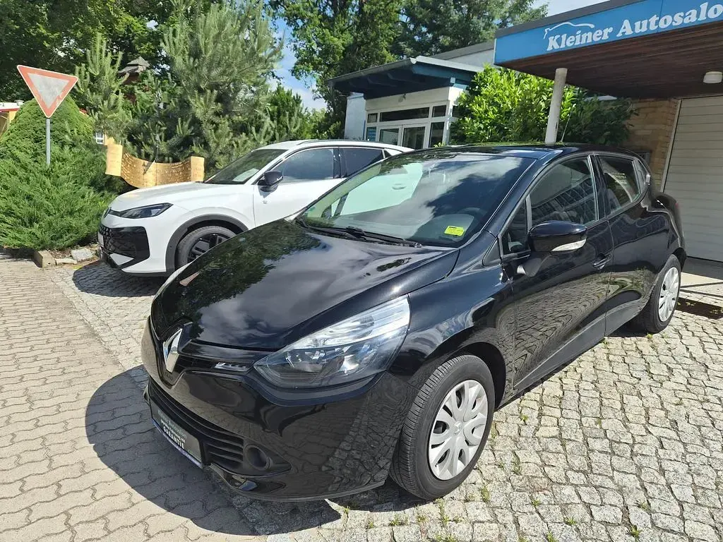 Gebraucht Renault Clio IV Expression 73 PS (53 kW) 2014 Schwarz Limousine
