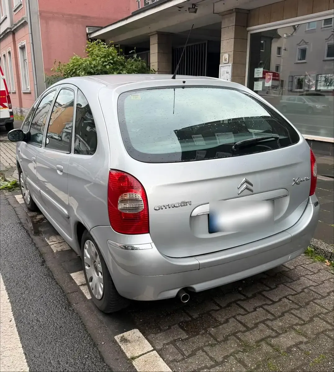 Gebraucht Citroën Xsara Picasso 109 PS (80 kW) 2008 Grau Van / Kleinbus