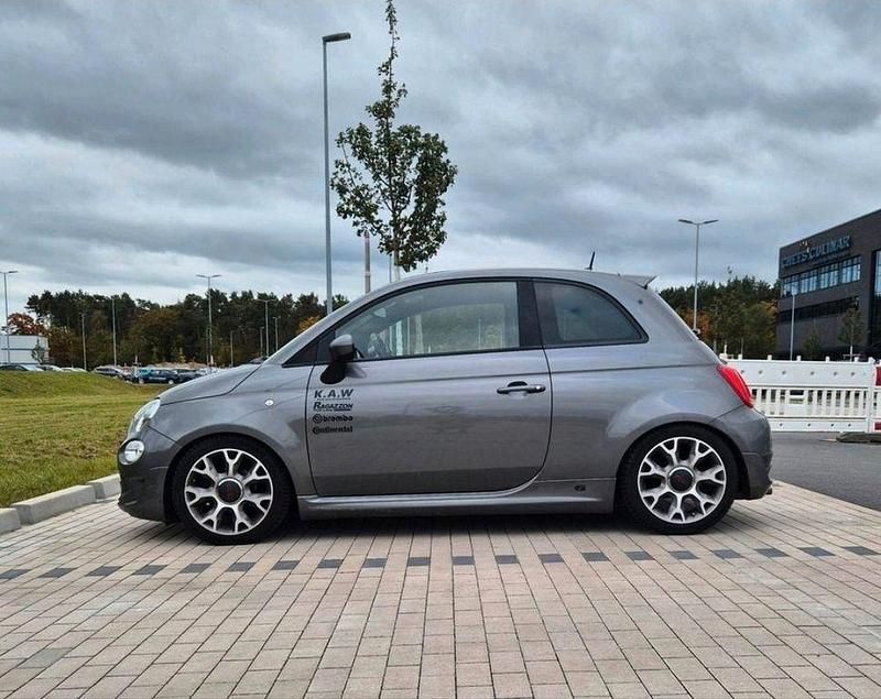 Grau Gebraucht 2016 Fiat 500S Sport Kleinwagen | 7.999 € (Guter Preis) - Bild 1/4