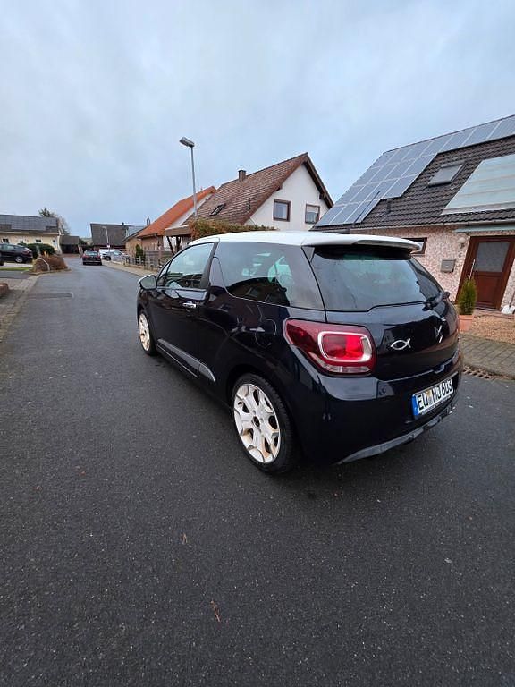 Gebraucht Citroën DS3 Start 165 PS (121 kW) 2016 Blau Kleinwagen