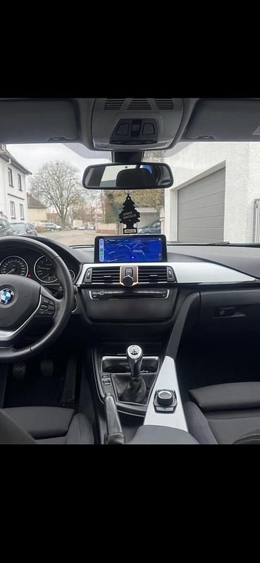 Gebraucht BMW 328 Sport Line 245 PS (180 kW) 2012 Grau Limousine