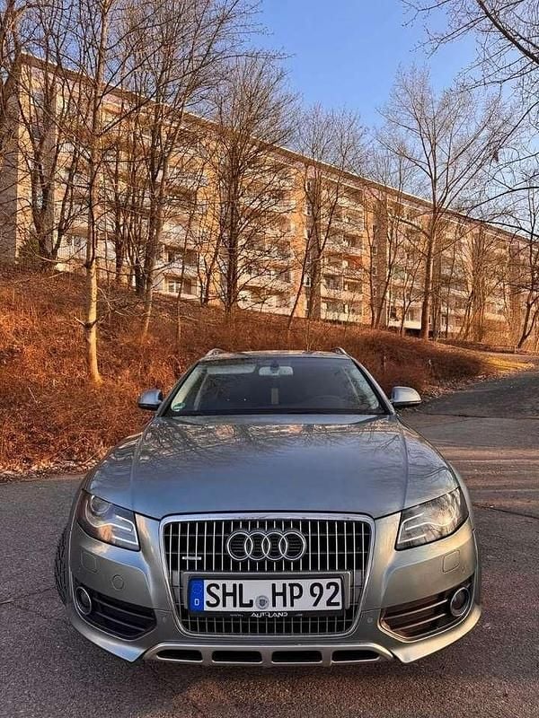 Silber Gebraucht 2010 Audi A4 Kombi | 4.900 € (Superpreis) - Bild 1/4