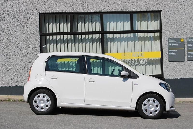 Weiß Gebraucht 2019 Seat Mii Style Kleinwagen | 5.900 € (Guter Preis) - Bild 1/2