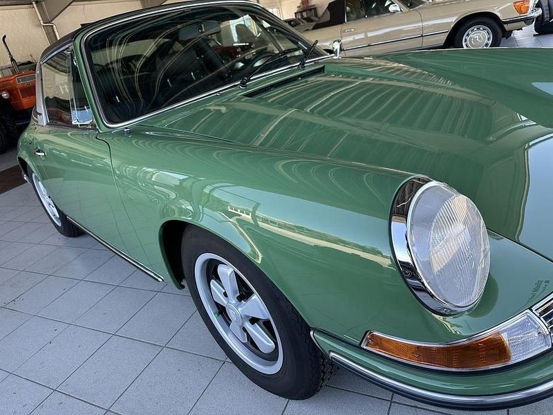 Gebraucht Porsche 911 140 PS (102 kW) 1972 Grün Cabrio