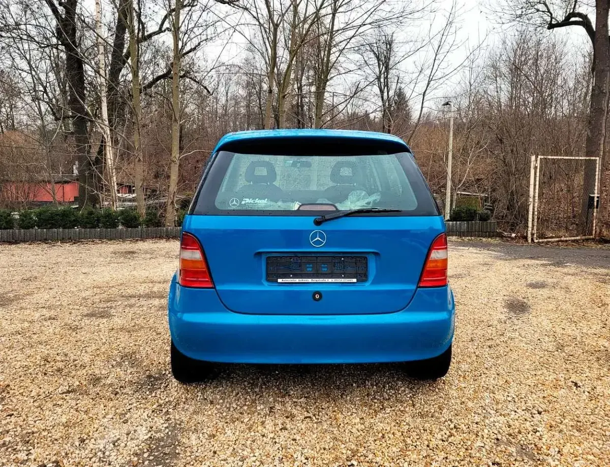 Gebraucht Mercedes A160 Classic 102 PS (75 kW) 1998 Blau Kleinwagen