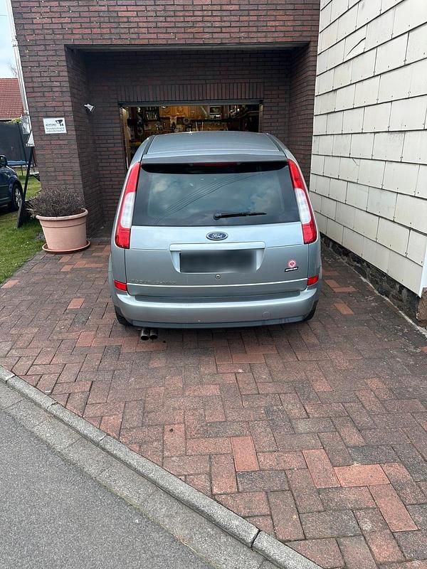 Gebraucht Ford Focus 120 PS (88 kW) 2004 Silber Kombi