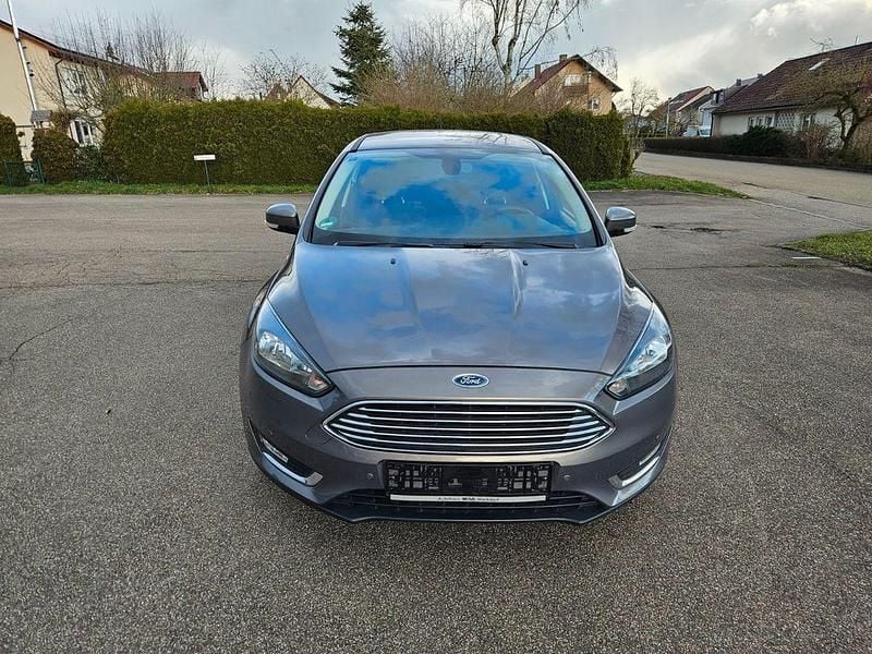 Gebraucht Ford Focus Titanium 150 PS (110 kW) 2016 Braun Limousine