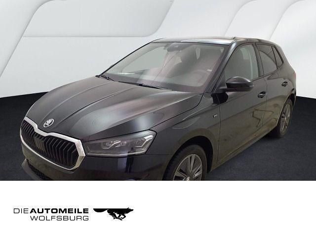 Schwarzmagic perleffekt Gebraucht 2024 Skoda Fabia Drive Limousine | 21.850 € (Guter Preis) - Bild 1/4