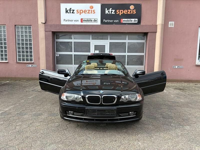 Gebraucht BMW 330 Performance 231 PS (169 kW) 2001 Schwarz Cabrio