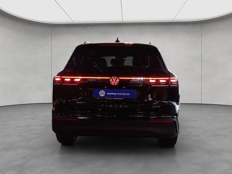 Gebraucht VW Tiguan Life 150 PS (110 kW) 2025 Grau SUV