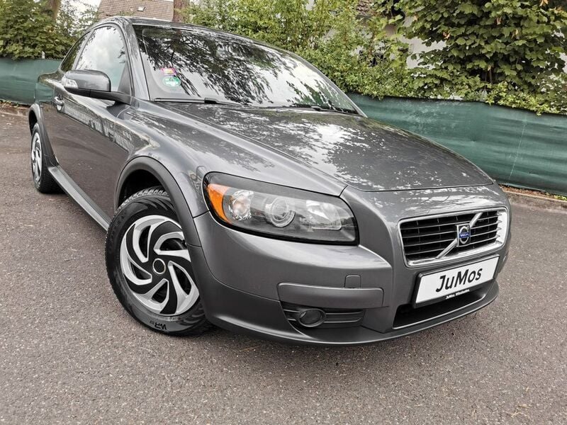 Grau Gebraucht 2006 Volvo C30 Momentum Kleinwagen | 1.800 € (Superpreis) - Bild 1/4