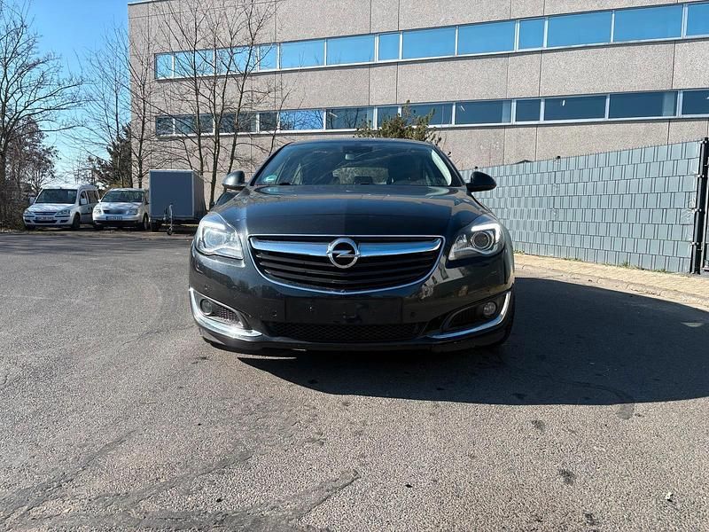 Gebraucht Opel Insignia 136 PS (100 kW) 2016 Schwarz Limousine