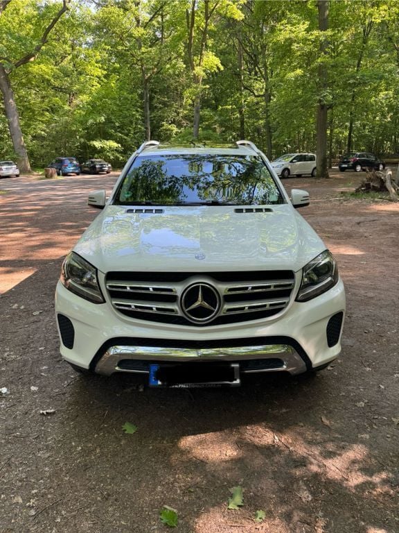 Weiß Gebraucht 2017 Mercedes GLS450 SUV | 27.999 € - Bild 1/4