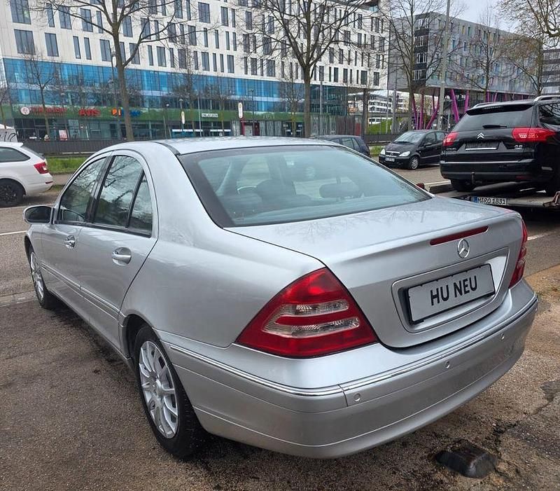 Gebraucht Mercedes C200 Elegance 163 PS (119 kW) 2000 Silber Limousine