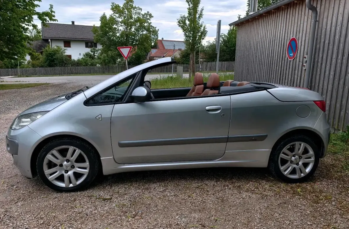 Gebraucht Mitsubishi Colt 150 PS (110 kW) 2008 Silber Cabrio