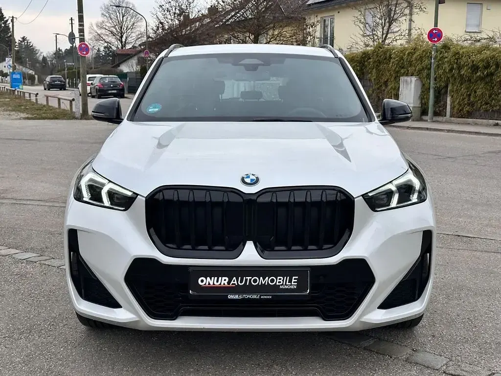 Gebraucht BMW X1 M Sport 211 PS (155 kW) 2024 Weiß SUV